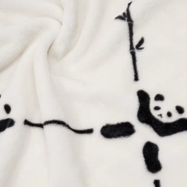Panda Pengpeng Tai Chi Flannel Warm Fragrant Blanket